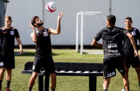 Capixaba treina no CT para enfrentar o Santos, no domingo