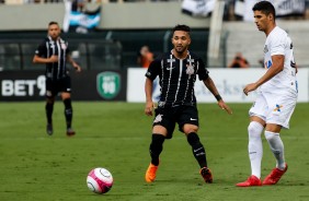 Clayson no empate em 1 a 1 com Santos, no Pacaembu