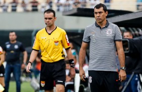 Fábio Carille comandou o time no empate em 1 a 1 diante do Santos, no Pacembu