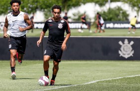 Kazim e Jadson fazem ltimo treino antes do clssico contra o Santos