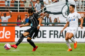 Romero no jogo contra o Santos, que ficou empatado em 1 a 1