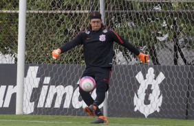 O goleiro Cssio foi alvo de crticas aps falha contra o Santos; Arqueiro seque inabalvel no time