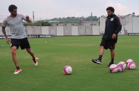 Vilson tambm trabalha com bola h algum tempo; Zagueiro est fora por conta de leso