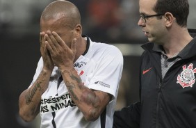 Sheik emocionado ao marcar seu primeiro gol aps retornar ao Corinthians
