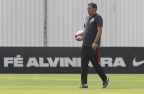 Fábio Carille no treino desta manhã no CT Joaquim Grava