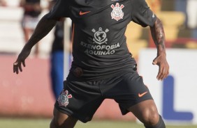 Emerson Sheik em ação na tarde deste domingo