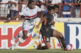 Romero ganha dividida contra adversário