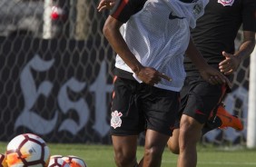 Pedrinho e Clayson no treino da tarde nesta terça-feira