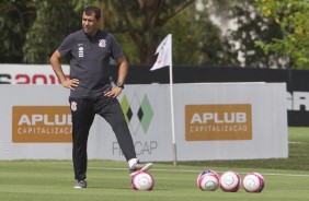 Carille esboça equipe que deve enfrentar o Bragantino, no primeiro jogo das quartas do Paulistão