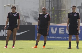 Romero, Sheik e Mantuan durante o último treino antes do jogo contra o Bragantino