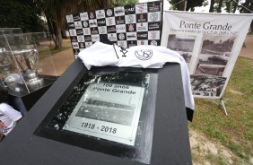Monumento centenrio da Ponte Grande