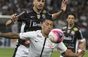 O volante Ralf teve atuação digna de bola de ouro diante o Bragantino, na Arena Corinthians