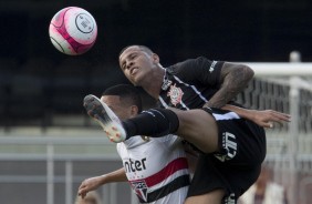 Sidcley sofreu uma pancada na cabea e teve um corte no jogo contra o So Paulo