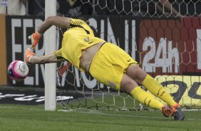 O gigante Cássio foi o destaque da classificação contra o São Paulo