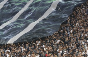 A Fiel sempre presente alegrou estádio durante a final contra o Palmeiras