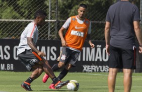 Paulo Roberto e Lucca treinam no CT Joaquim Grava