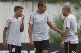 Pedrinho, Dutra e Sheik no treino de hoje no CT do Parque Ecolgico