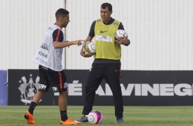 Gabriel pode ficar no banco contra o Palmeiras; Ralf deve ocupar a vaga do volante