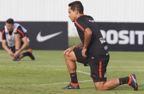 Jadson deve ser titular contra o Palmeiras, pela final do Paulistão
