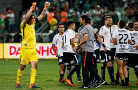 Jogadores comemoram a vitria na tarde deste domingo pela final do campeonato paulista