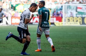 Rodriguinho abre o placar logo no primeiro minuto de jogo