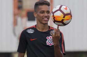 Pedrinho no treino da tarde nesta tera-feira