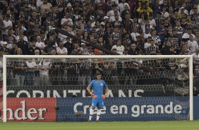 Cássio trabalhou bastante contra o Independiente, na Arena Corinthians