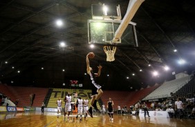 Basquete do Corinthians voltou a disputar a Liga Ouro no Parque So Jorge nesta quinta