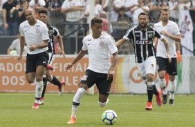 Pedrinho durante jogo contra o Cear, pelo Brasiliero