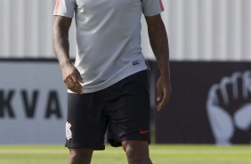 Paulo Roberto durante treino desta manhã no CT Joaquim Grava