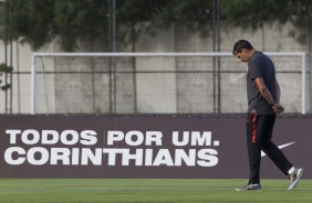 Carille comandou o treino da tarde desta terça-feira no CT Joaquim Grava