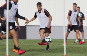 Mateus Vital também participou das atividades da tarde hoje no centro de treinamentos