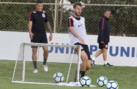 Sidcley e Henrique durante as atividades da tarde no centro de treinamentos