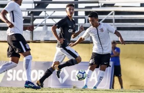 Fabrcio Oya durante vitria por 2 a 0 diante o Botafogo, pela Copa do Brasil sub-20