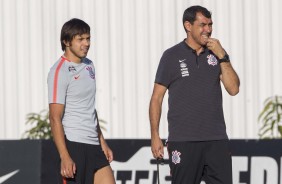 O atacante Romero durante o treino de hoje no CT