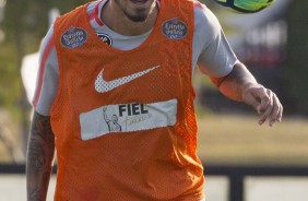 Pedro Henrique durante ltima atividade no centro de treinamentos antes do jogo contra o Vitria