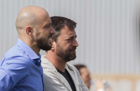 Alessandro e Duílio durante jogo-treino com a seleção sub-20, no CT Joaquim Grava