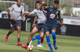 Matheus Matias no jogo-treino com a seleção sub-20, no CT Joaquim Grava