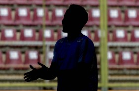 Rodriguinho durante treino no estádio Metropolitano de Lara, na Venezuela