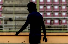 Romero treina no estdio Metropolitano de Lara, na Venezuela