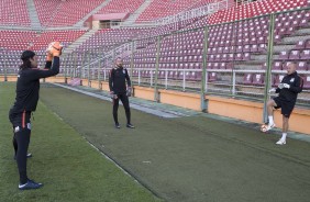 Treino de goleiros no estdio Metropolitano de Lara, na Venezuela