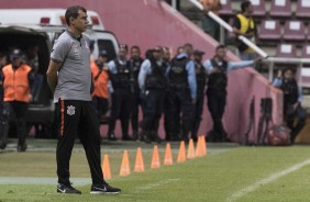 Fábio Carille durante jogo contra o Deportivo Lara