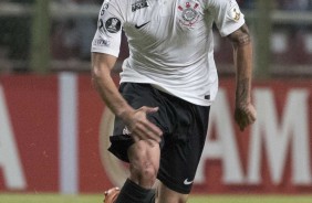 Gabriel durante partida contra o Deportivo Lara, pela Libertadores