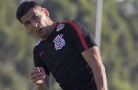 Xerife Balbuena treina para enfrentar o Millonarios, pela Libertadores, na quinta-feira