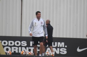 Osmar Loss comandou seu primeiro treino como tcnico do Corinthians