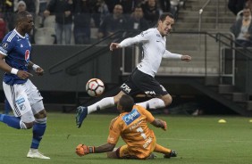 Rodriguinho no teve boa atuao diante o Millonarios, na Arena Corinthians