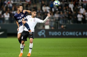 Gabriel durante jogo contra o Santos, na Arena Corinthians, pelo Campeonato Brasileiro