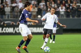 O garoto Pedrinho durante o clssico diante o Santos, na Arena Corinthians