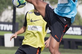 Léo Príncipe no treinamento desta tarde no CT Joaquim Grava