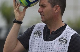 Loss tem a missão de vencer o Bahia e tirar o time da má fase antes da parada para a Copa
